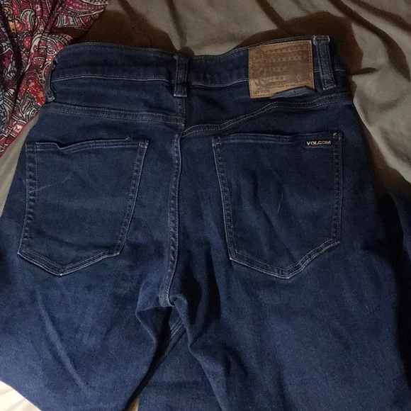 32 men’s Vorta slim straight volcom jeans - Picture 2 of 3